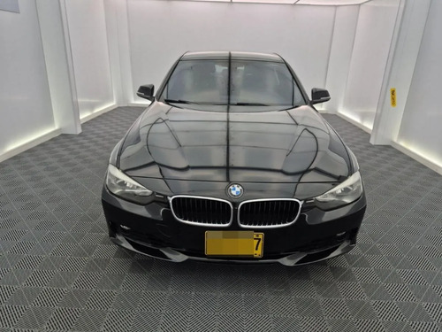 BMW Serie 3 2.0 320i F30 Standard