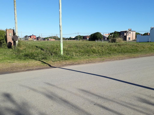 Lotes De 15 X 41.50 M En Mar De Cobo