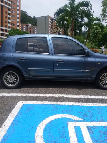 Renault Clio II 1.6 F.Ii Dynamique