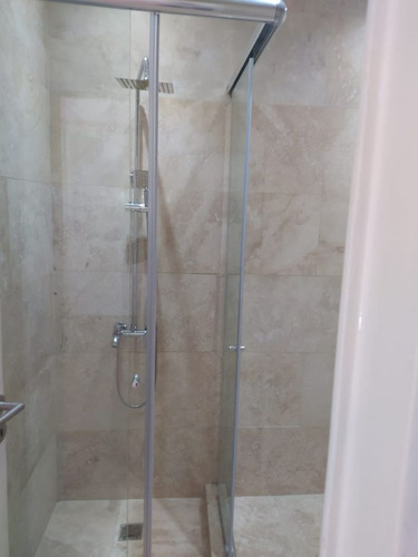 Dúplex De Categoría En Venta De 4 Ambientes En Complejo Canning One