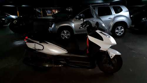 Kymco Downtown 300i