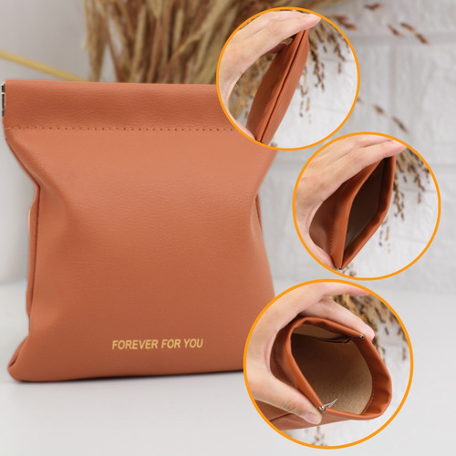 Mini Necessaire Levar Na Bolsa Itens De Higiene E Maquiagem Cor Rosa