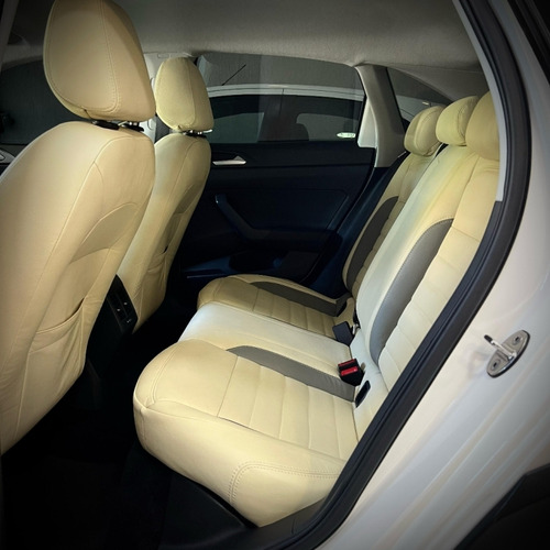 Volkswagen Nivus 1.0 200 TSI TOTAL FLEX COMFORTLINE AUTOMÁTICO