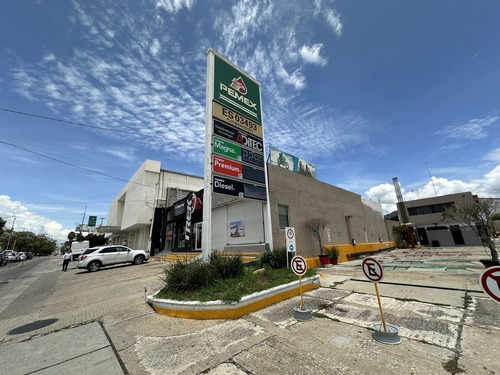 Renta De Local Comercial En Blvd Angel Albino Corzo Avenida Central