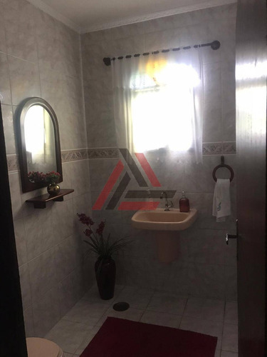 Imagem 6 de 13 de Sobrado Jd. São Caetano 250m² - Estuda Permuta No Abc - 2802