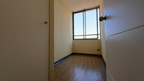 Metro Chacabuco, Como Nuevo, Piscina (91570)