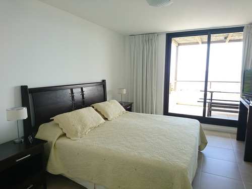 Imagen 2 de 14 de Departamento En Quartier Punta Ballena. Inolvidables Vistas!