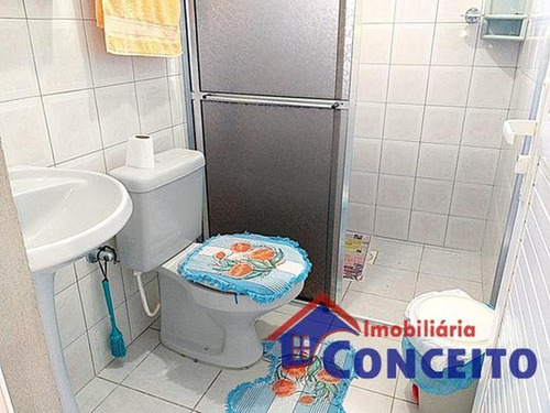 Imagem 13 de 25 de C414 - Linda Residência De Esquina Situada A 300 Metros Do Mar