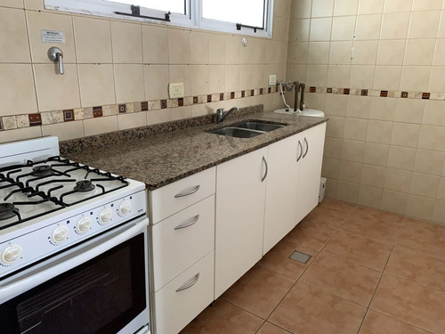 Imagen 7 de 17 de Venta - Dúplex 2amb Al Frente C/2 Balcones - Saavedra