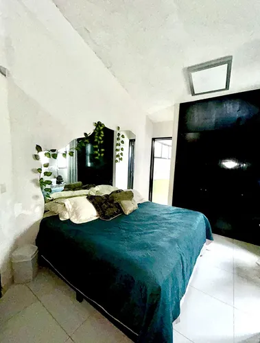 Se Renta Casa En Tepepan, A 8 Min Del Téc. De Monterrey Y Del Hospital Inr