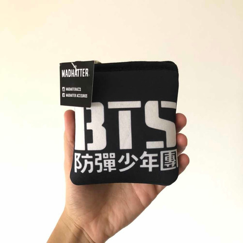 Monedero Portasubes Dni Simil Neoprene  Bts Kpop Últimos 