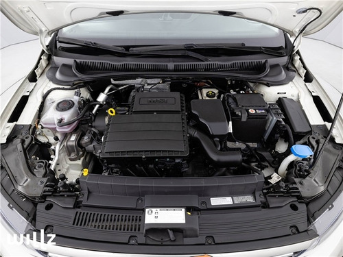 Imagem 10 de 15 de Volkswagen Virtus 1.6 Msi Total Flex Manual