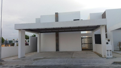 Casa En  Venta En Conkal En Merida, Yucatan