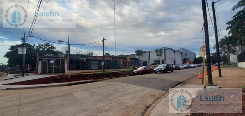 Imagen 12 de 18 de Se Vende Importante Propiedad Con Amplio Depósito - Posadas