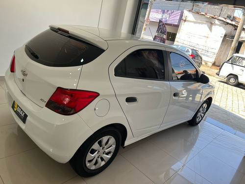 Chevrolet Onix 1.0 Joy 5p
