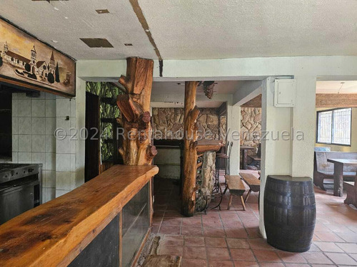 Terreno En Venta En La Colonia Tovar Cda 25-537 Yf