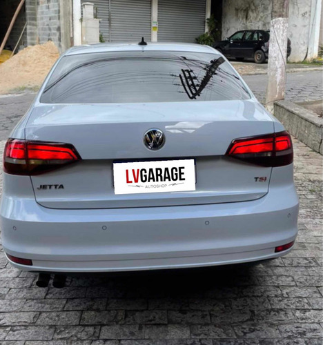 Volkswagen Jetta 2017 1.4 Comfortline Tsi Aut. (br) 4p