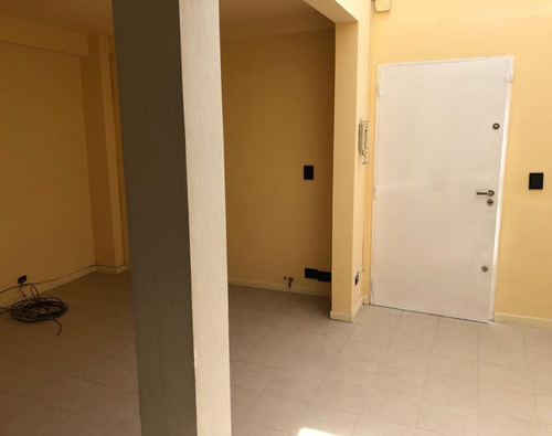 Imagen 2 de 18 de Alquiler Ph Tipo Departamento 2 Ambientes En Ituzaingo Norte Sin Expensas
