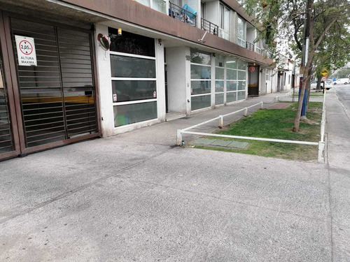 Vende Departamento Metro Parque Ohiggins (16660)