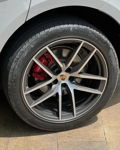Porsche Macan S