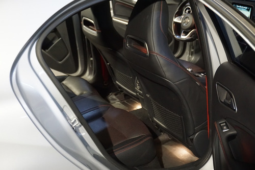 Mercedes-benz Clase A 2.0 A250 Amg-line 211cv-carhaus