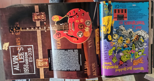 Revista Guitar World - Pearl Jam (poster) - Yes - Weezer (Usado)