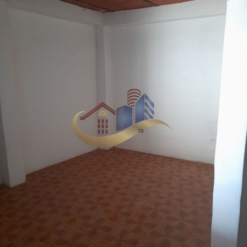 Imagen 5 de 10 de Casa A La Venta En Las Tunitas 4 Hab. 2 Baños Ref 815
