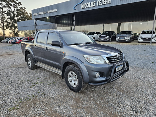 Toyota Hilux Sr 4x4 2.5 Turbo