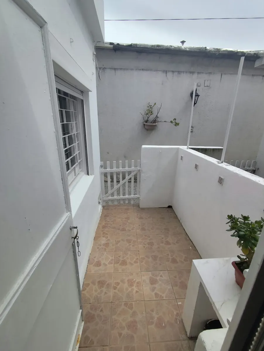 Precioso Apartamento Con Patio, 2 Aires Acond, Excelente Estado · Foto 3