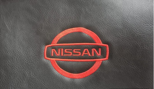 Funda Asiento Tacto Cuero  Nissan Frontier