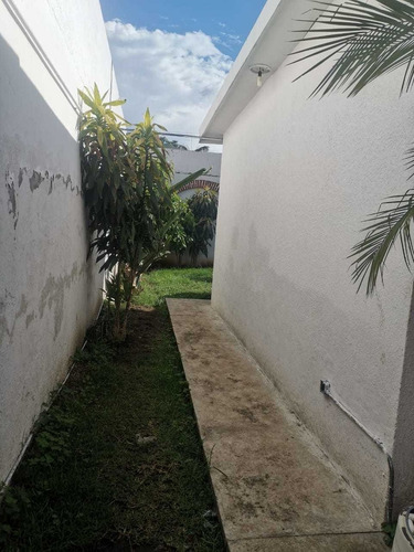 Imagen 11 de 12 de Casa En Venta En Manantiales