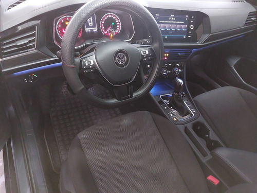 Imagen 4 de 6 de Volkswagen Vento 2019 1.4 Comfortline 150cv At