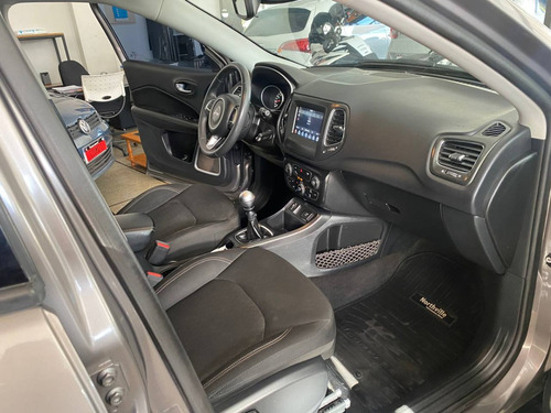 Imagen 16 de 19 de Jeep Compass 2.4 Sport 6mt. Año 2018. Unica Mano
