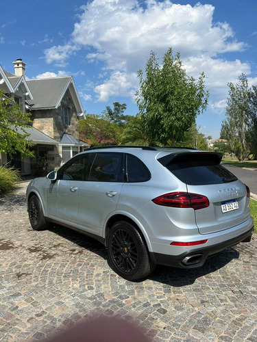 Porsche Cayenne 4.8 S 400cv