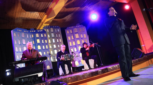 Imagen 10 de 12 de Cantante Profesional Tango Argentino. Eventos Y Domicilio