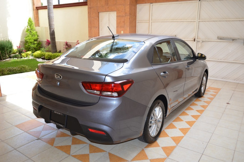 Imagen 5 de 14 de Kia Rio Ex Aut 2018