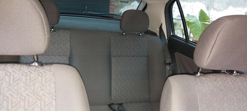 Imagen 7 de 8 de Chevrolet Astra 2009 2.0 Gl