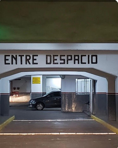 Imagen 4 de 4 de Venta Cochera Fija, Ubicación Estratégica.