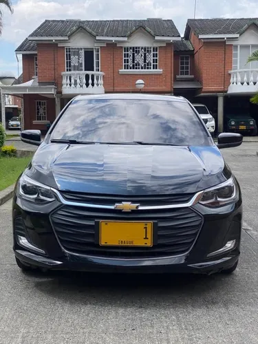 Chevrolet Onix 1.0T Premier Sedan At