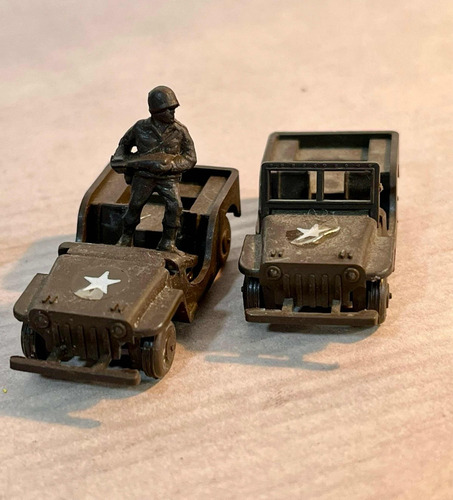 Vintage Soldados Miniatura Set (Usado)