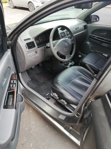Kia Rio Stylus Ls
