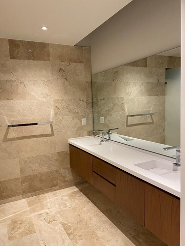 Luxury Home En La Condesa Juriquilla, 4ta Recamara En Pb, C.290 M2, Lujo