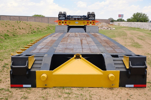 Imagen 6 de 14 de Lowboy Cama Baja 80 Toneladas Desmontable Jeep Dolly