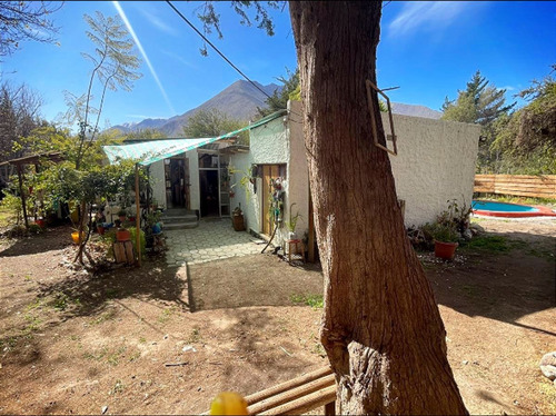 Casa En Venta De 4 Dorm. En Vicuña