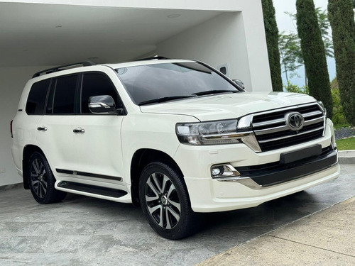 Toyota Lc200 Sahara Executive Longe 2020 Blindaje 2 Plus