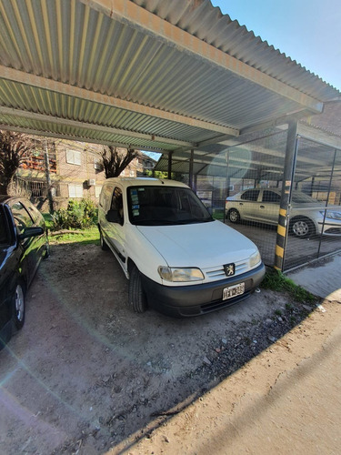 Imagen 7 de 7 de Departamento 3 Ambientes Con Cochera Cubierta En Barrio Coca-cola