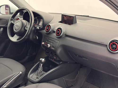 Audi A1 1.4 Tfsi Attraction S-tronic 3p
