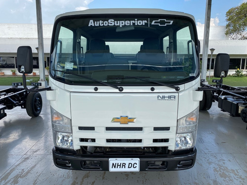 Chevrolet Nhr Doble Cabina 2021