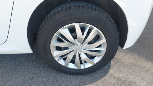 Peugeot 208 1.6L LIKE PACK