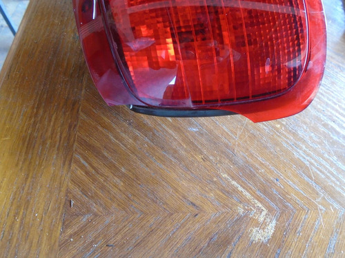 Vendo Lampara Trasera Izquierda De Nissan Sentra 2, 2015